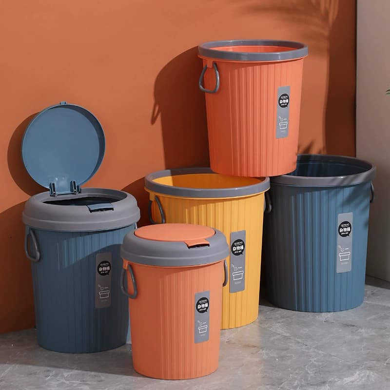 シンプルデザイン 10L容量プラスチックごみ箱