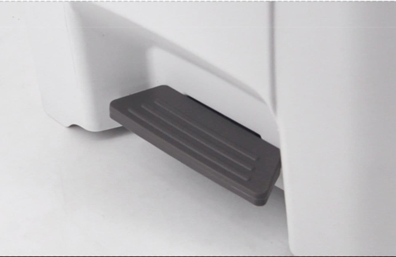 3サイズ　ステップ式 ふた付きゴミ箱