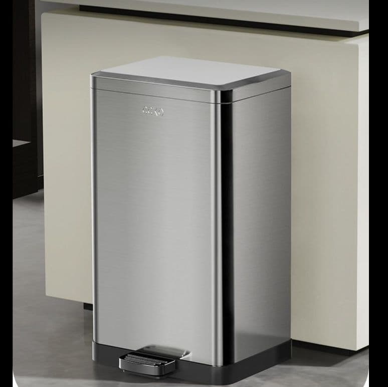 ステンレス製足踏み式角型キッチンゴミ箱