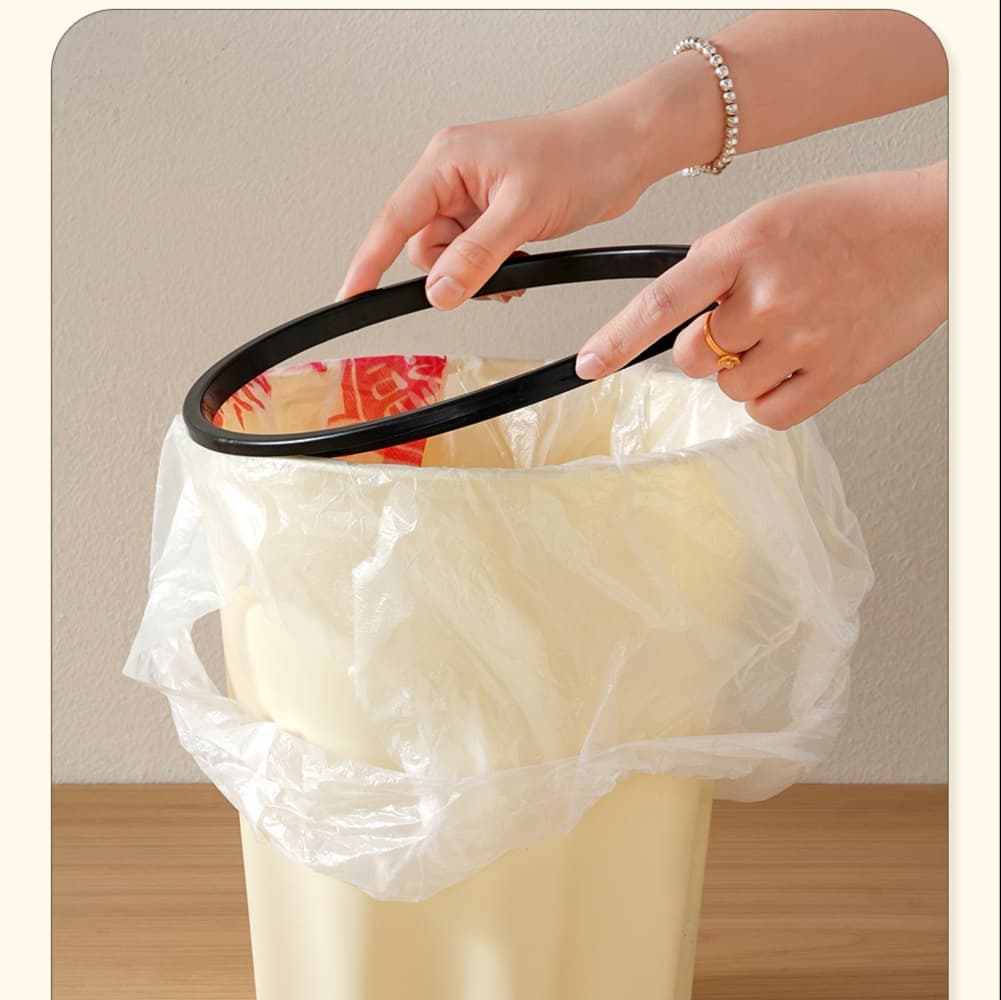 インテリアにぴっったりのプラスチックゴミ箱