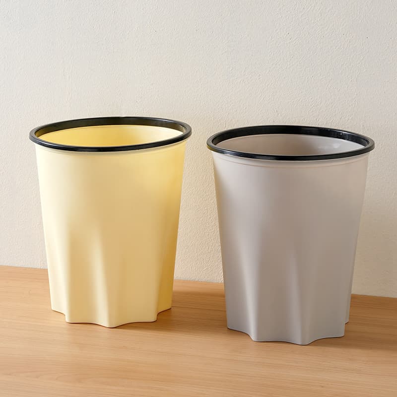 インテリアにぴっったりのプラスチックゴミ箱