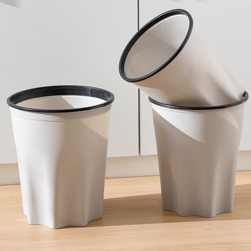 インテリアにぴっったりのプラスチックゴミ箱
